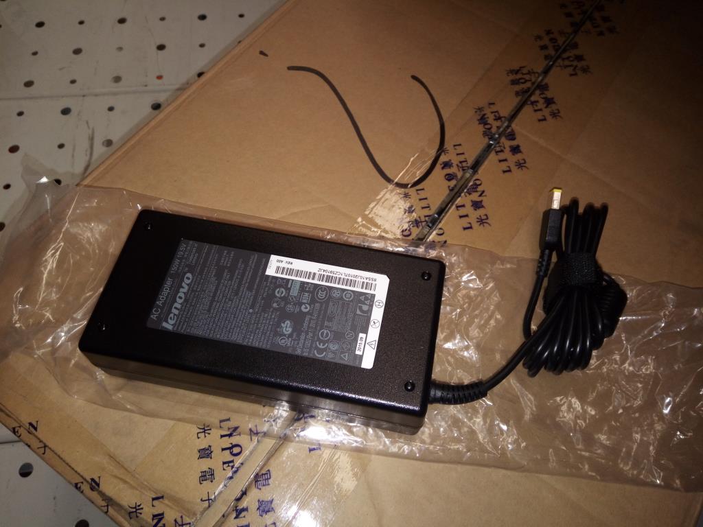 Lenovo Ac Adapter - 54Y8968