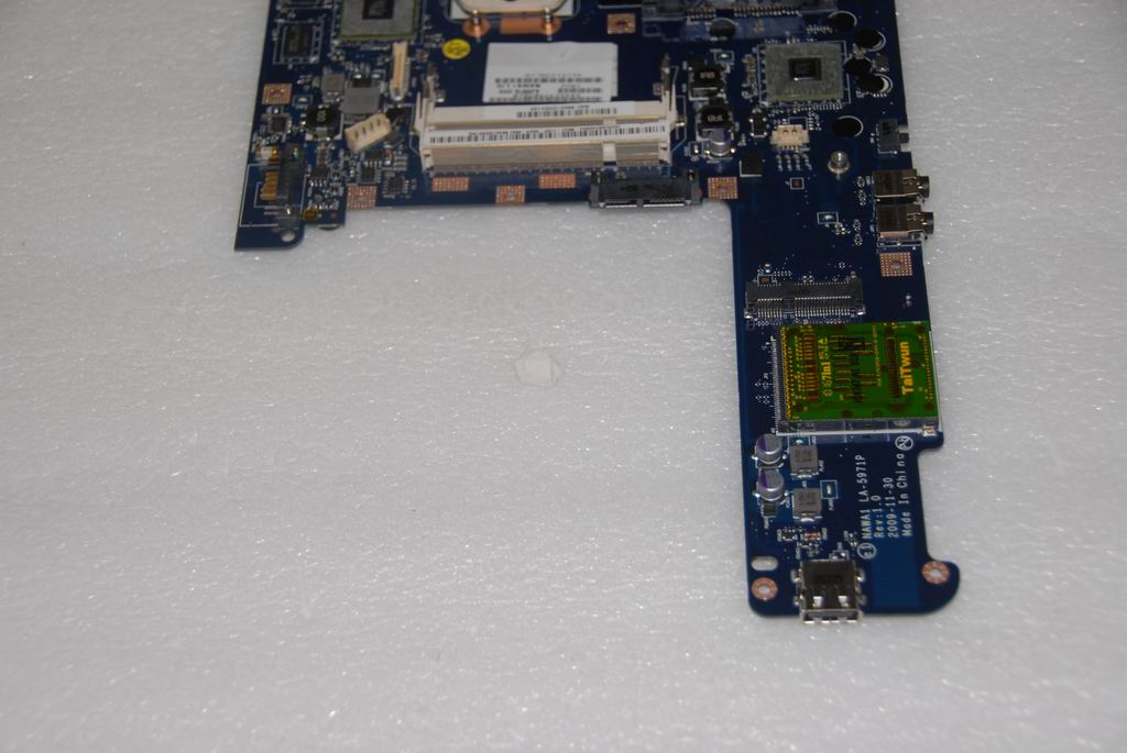 Lenovo Replacement Part - 11012261