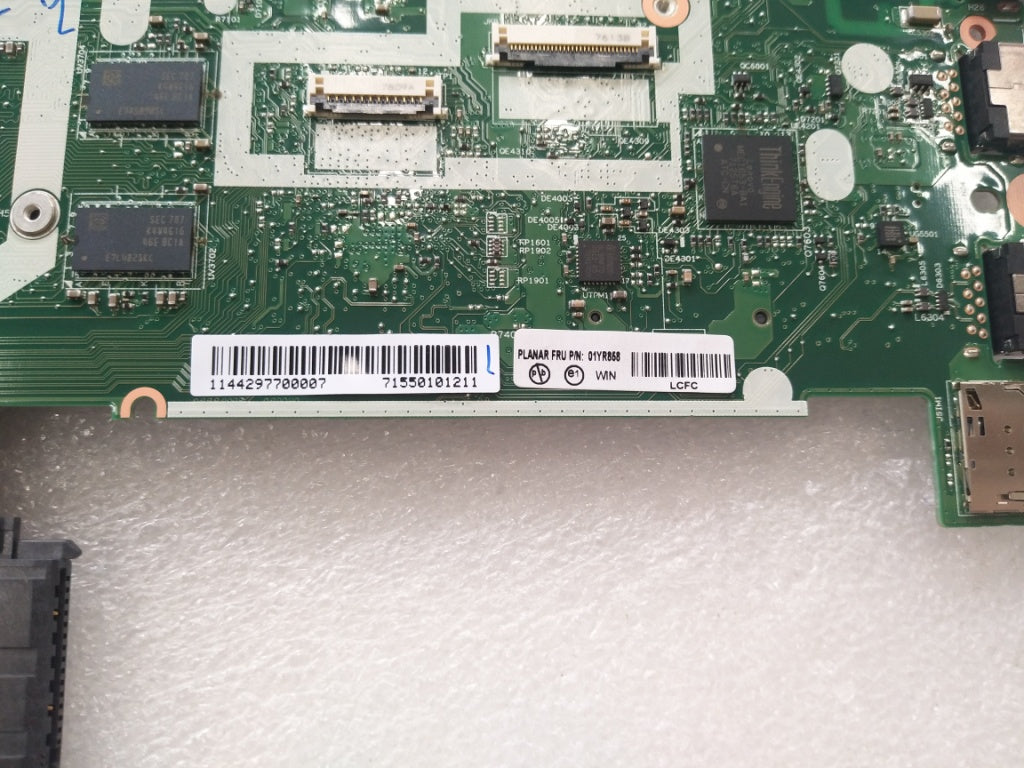 Lenovo Mb Dis I76700Hq Win Namt Ntpm - 01YR858