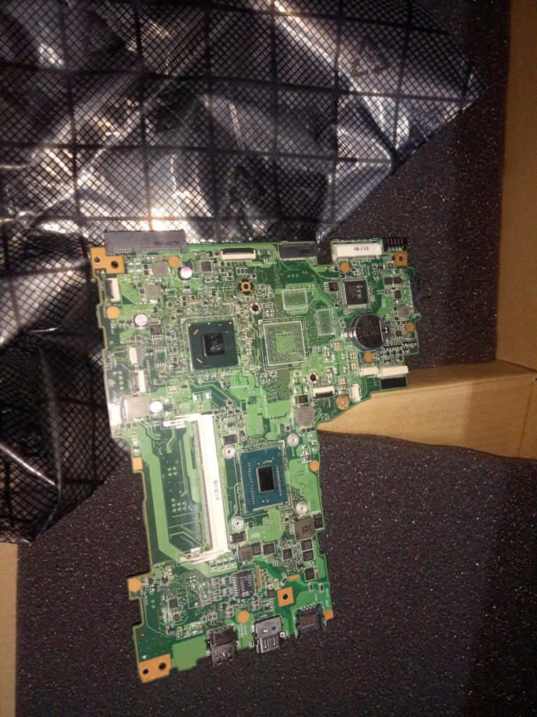 Lenovo Mb - 90004388