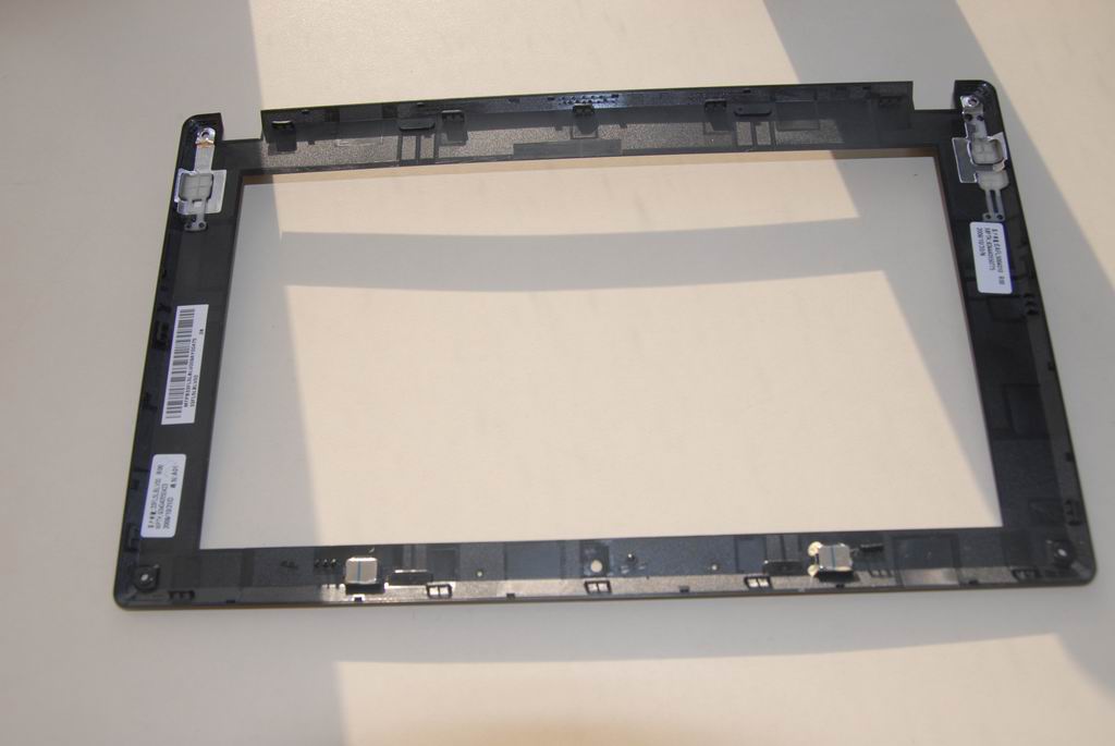 Lenovo 31042592 Fl5 Lcd Bezel Assembly S.P