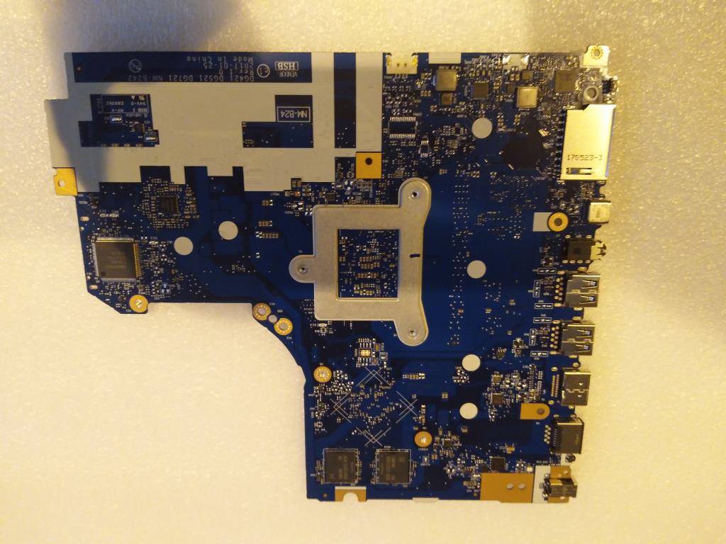 Lenovo Mbl80Xm4415Ugmr1_2G4Gnfpwin - 5B20N95976