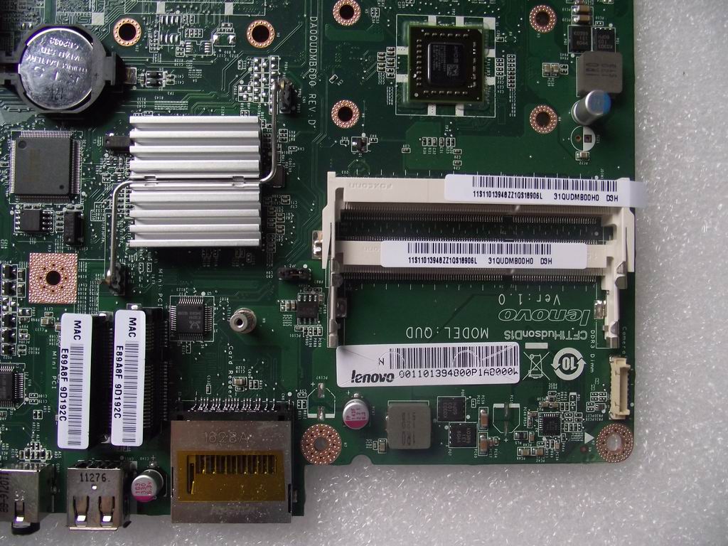 Lenovo Mb C225 A Hudson Uma 1.65G Cpu - 11013948