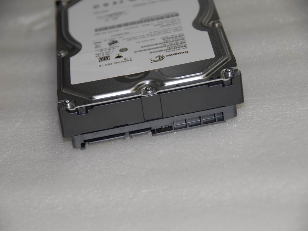 Lenovo 16004053 Hdd 1Tb St31000528As 32 72S S2