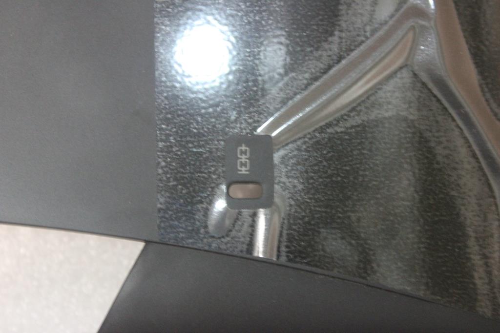 Lenovo Replacement Part - 90201418