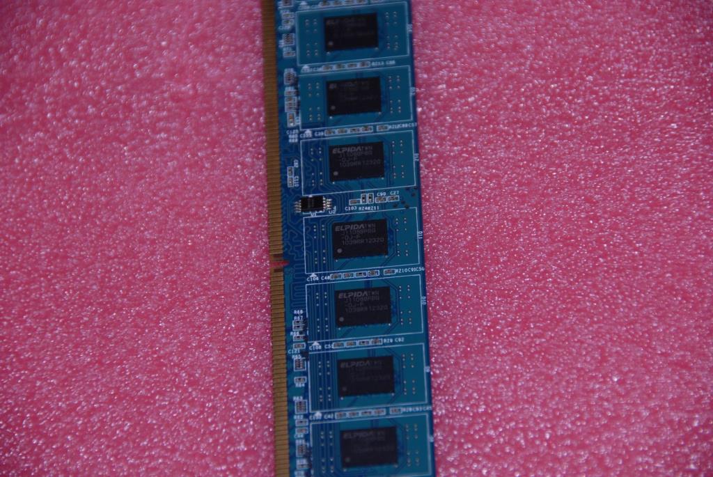 Lenovo 1007286 Ddr3 Elp R J1108Bfbg 15 M2 2G