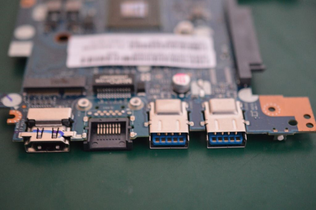 Lenovo Replacement Part - 5B20J33182