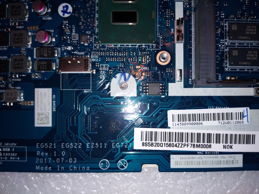 Lenovo Mb I7-8550U V4G4G Nfpop-Blk - 5B20Q15604