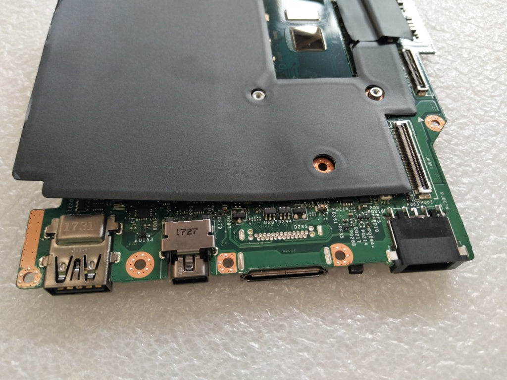 Lenovo Win,I7-6500U,8Gb,Int,Tpm - 01LV849