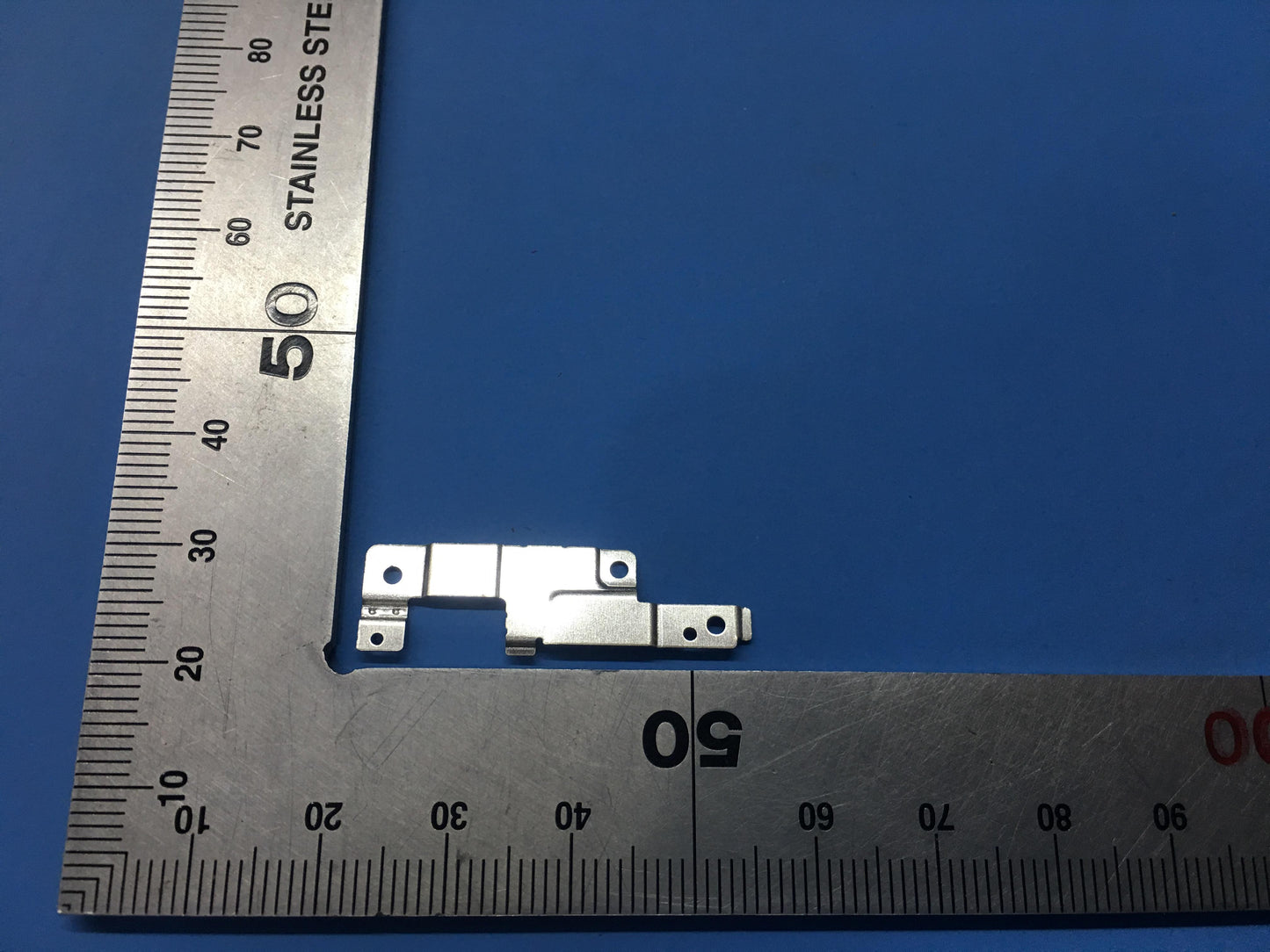 Lenovo Tb-X306 Bat Conn Steel And*Hq2 - 5M88C17081