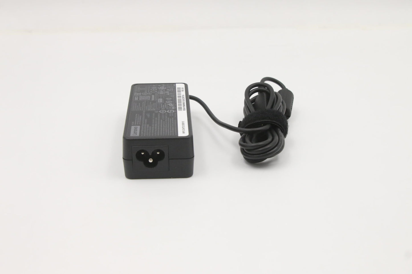 Lenovo (5A10V03250) AC Adapter, Rectangle, 65W, 3P, Black