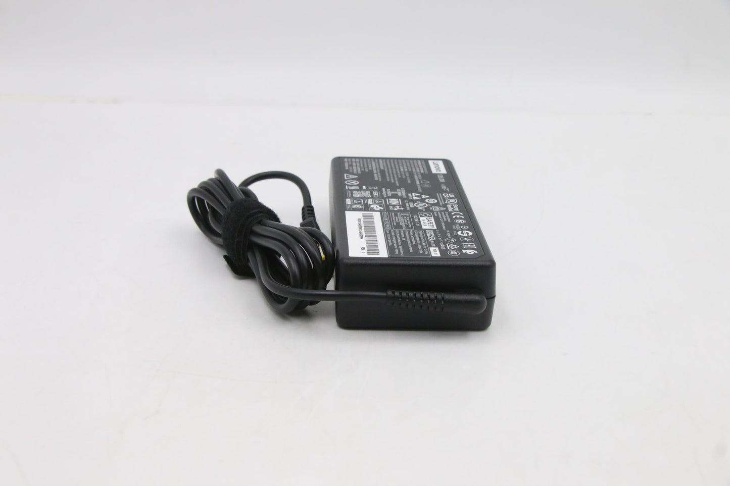 Lenovo (5A10V03255) 135W Rectangle AC Adapter, 3-Prong, Black