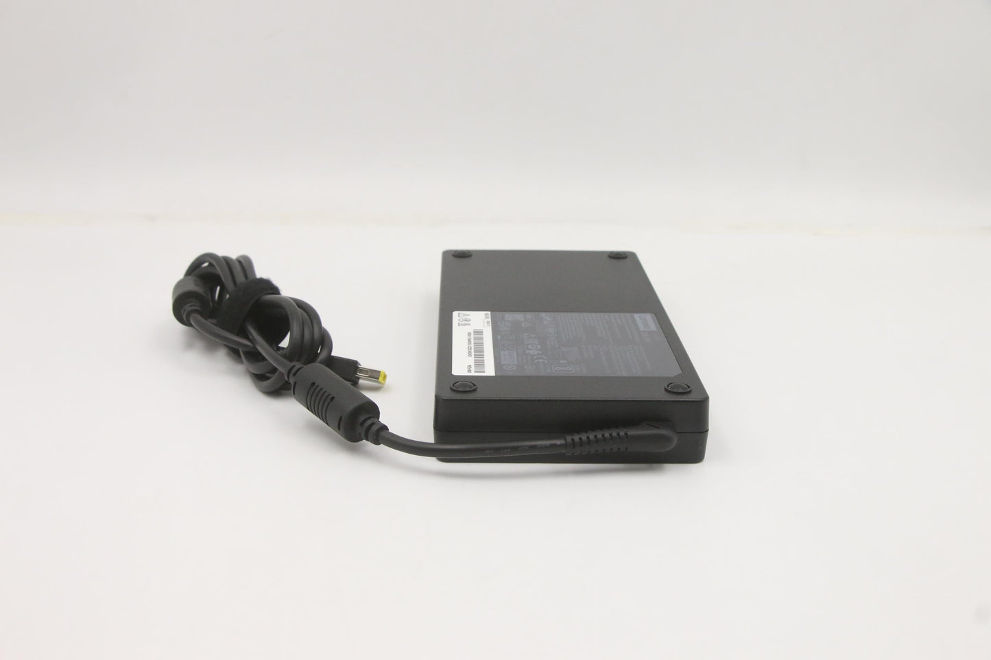 Lenovo (5A10V03256) AC Adapter, Rectangle, 230W, 3-prong, Black