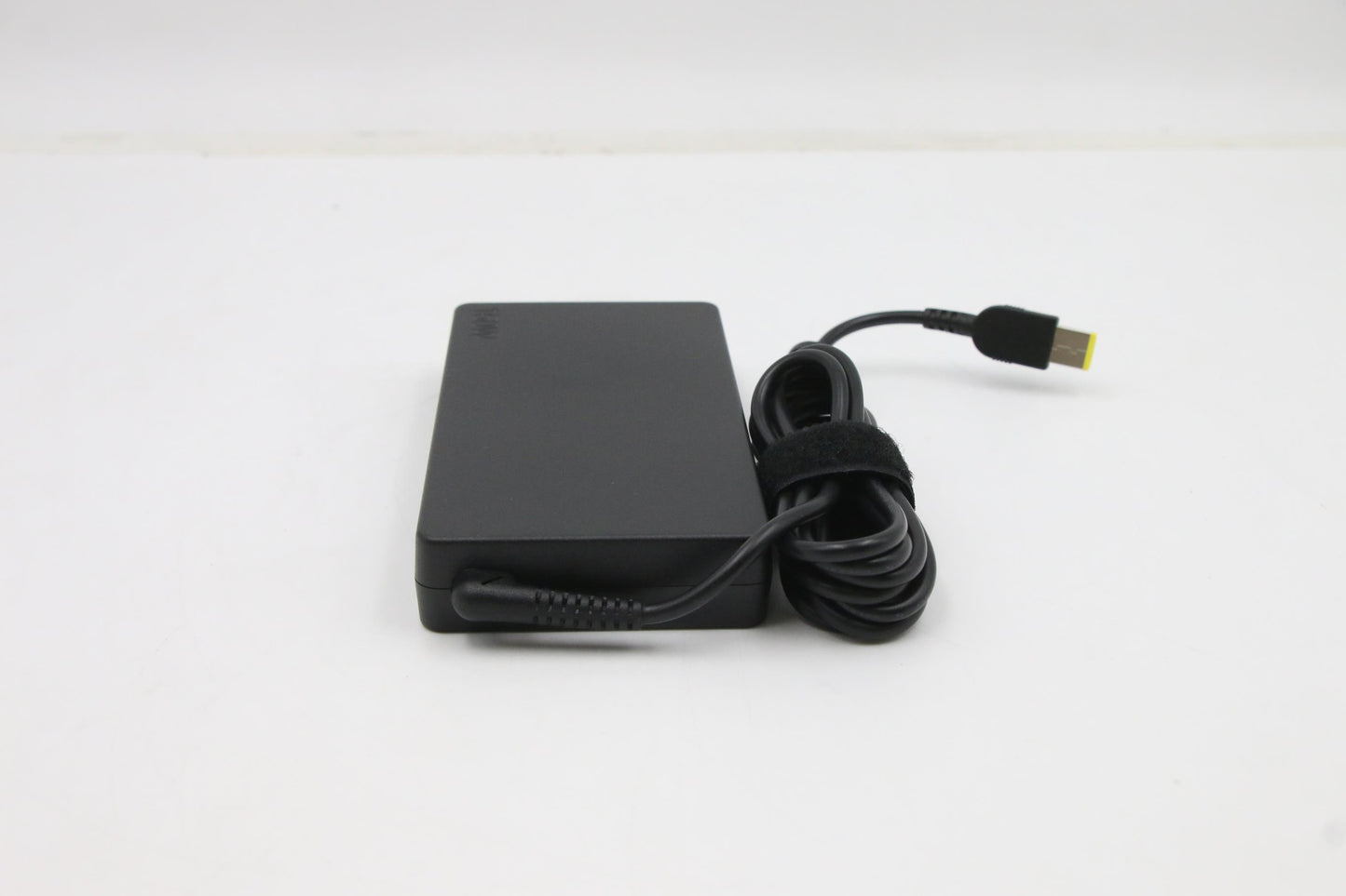 Lenovo Ac_Adapter Rectangle 150W,100- - 5A10V03259