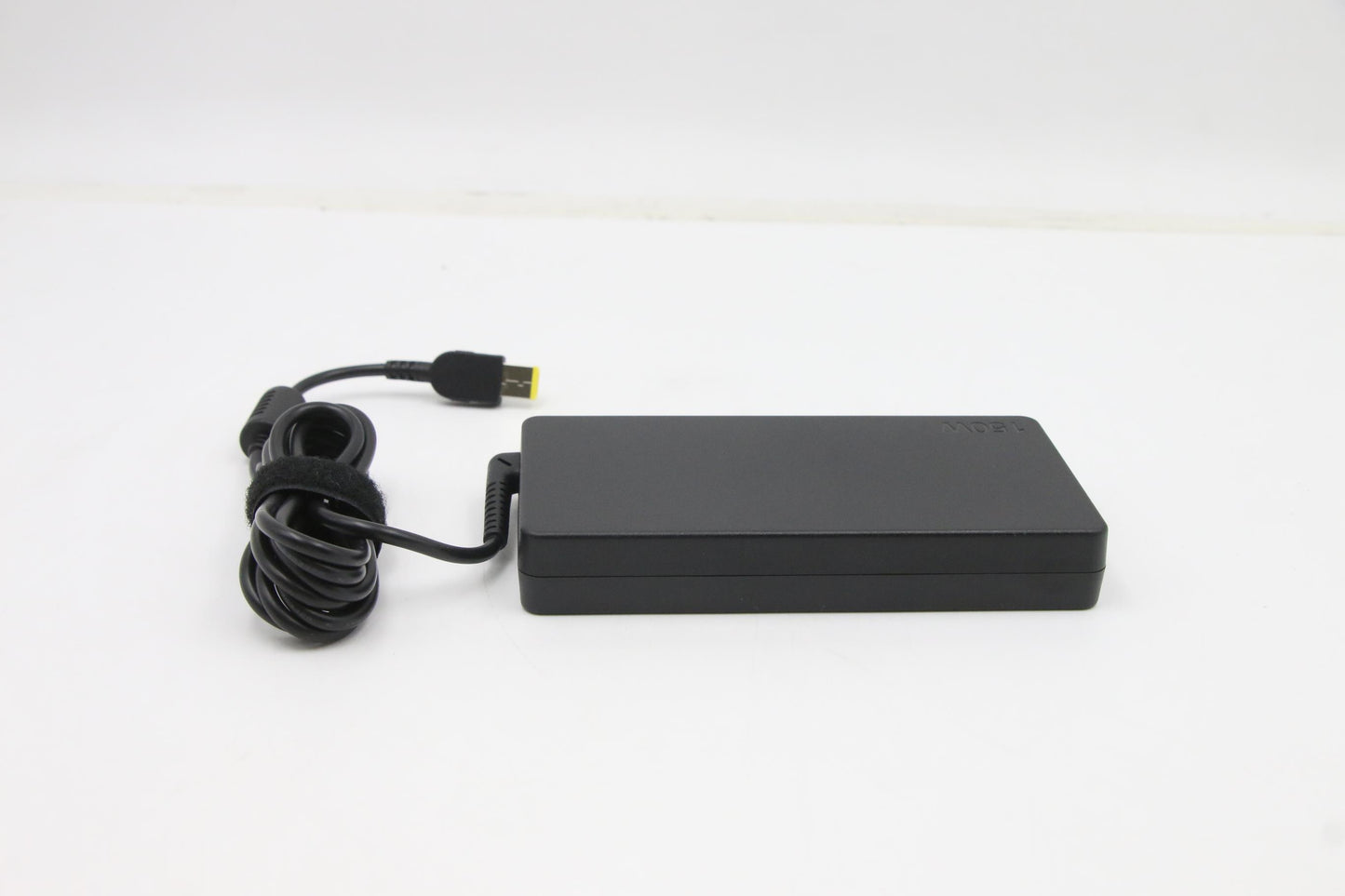 Lenovo Ac_Adapter Rectangle 150W,100- - 5A10V03259