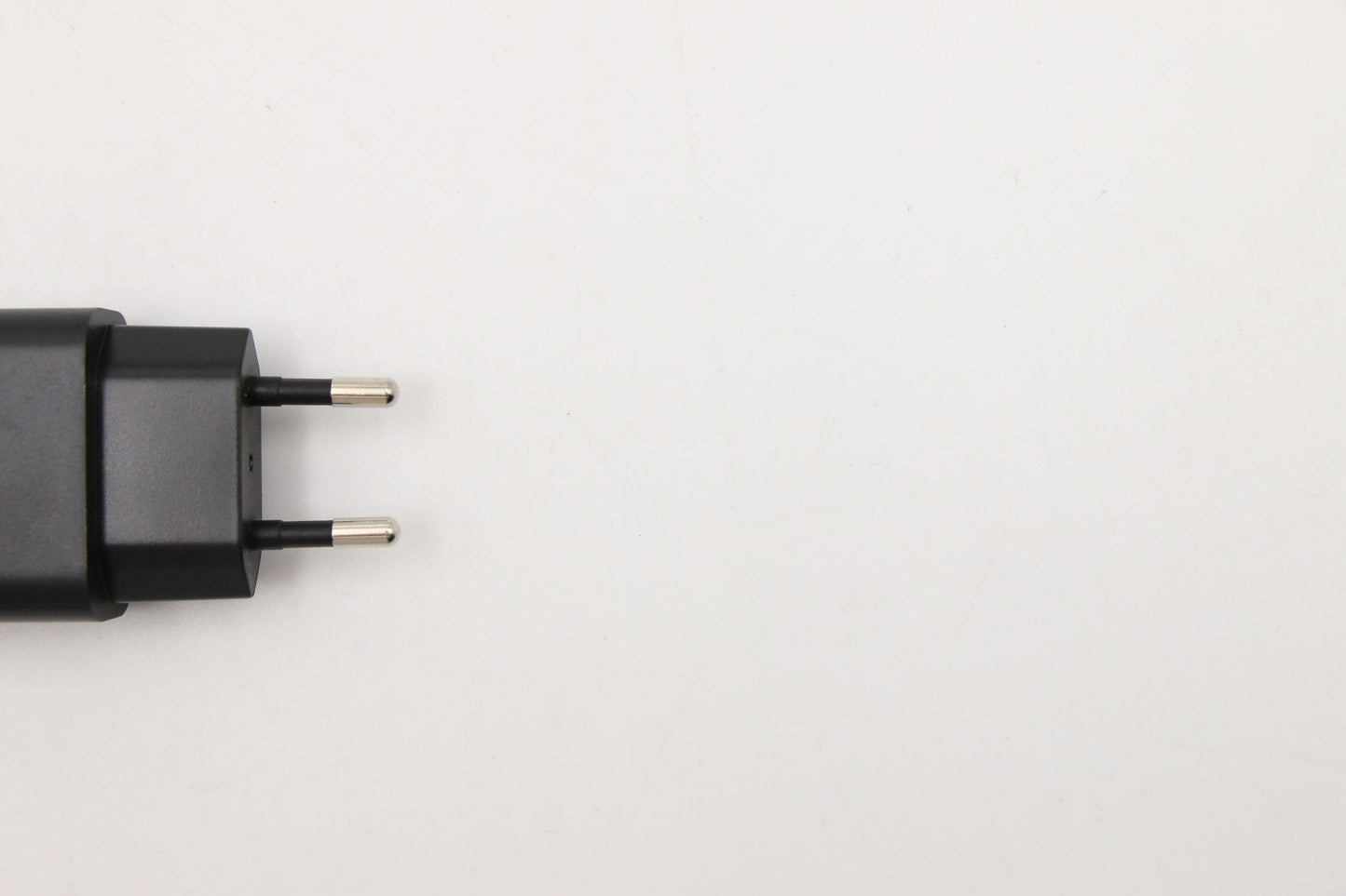 Lenovo 10W,5Vdc,2P,Eu,Acb - 5A10W86237