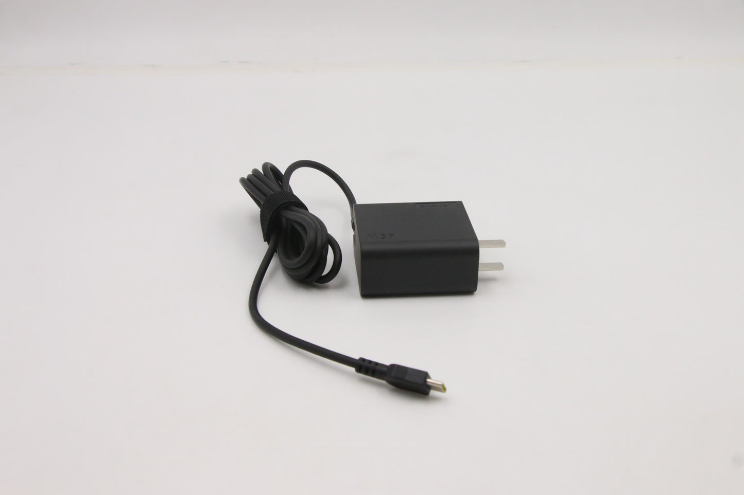 Lenovo Ac_Adapter Pd,65W,20/15/9/5V,2 - 5A10W86263