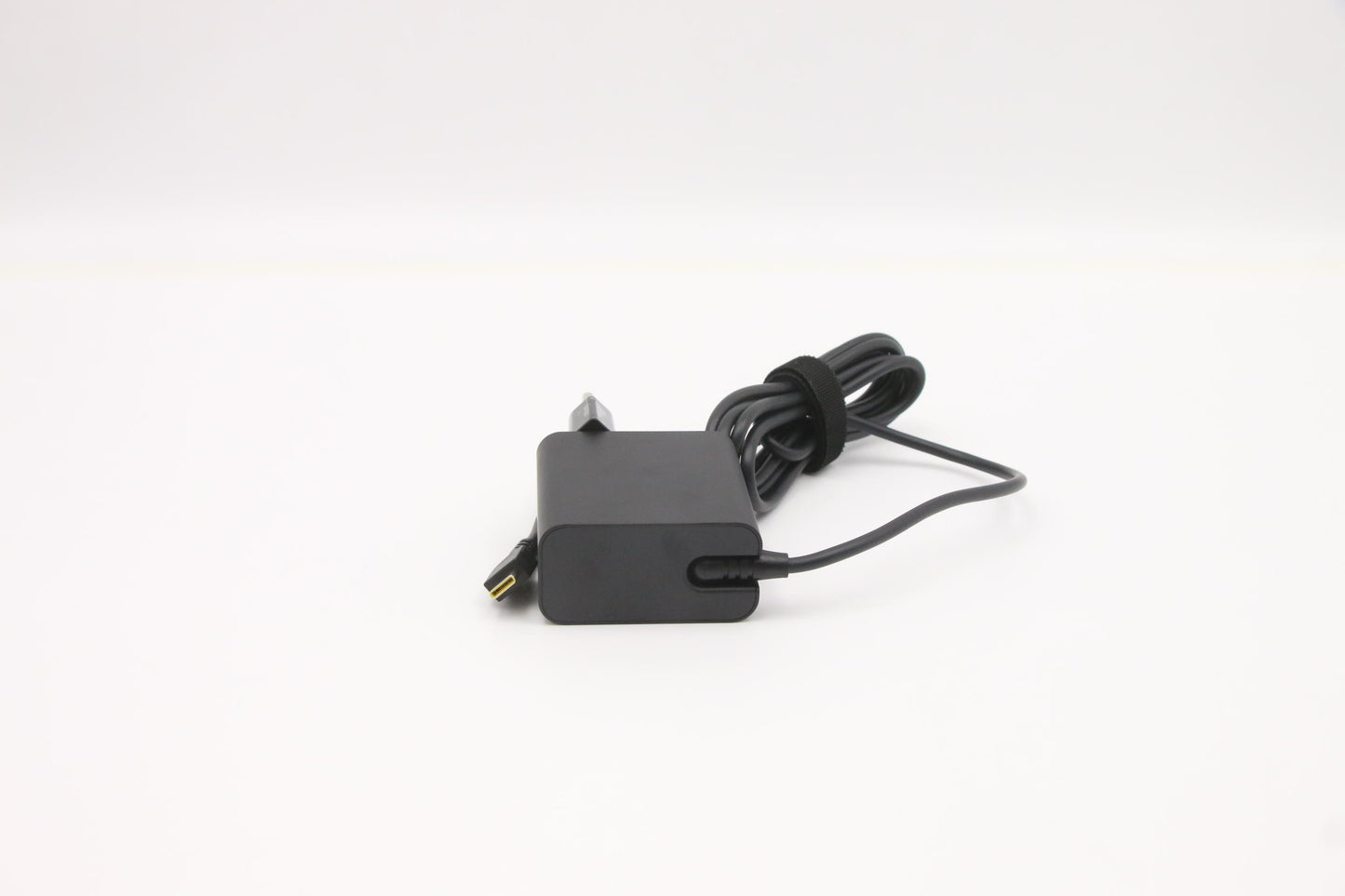 Lenovo Ac_Adapter Pd,65W,20/15/9/5V,2 - 5A10W86268