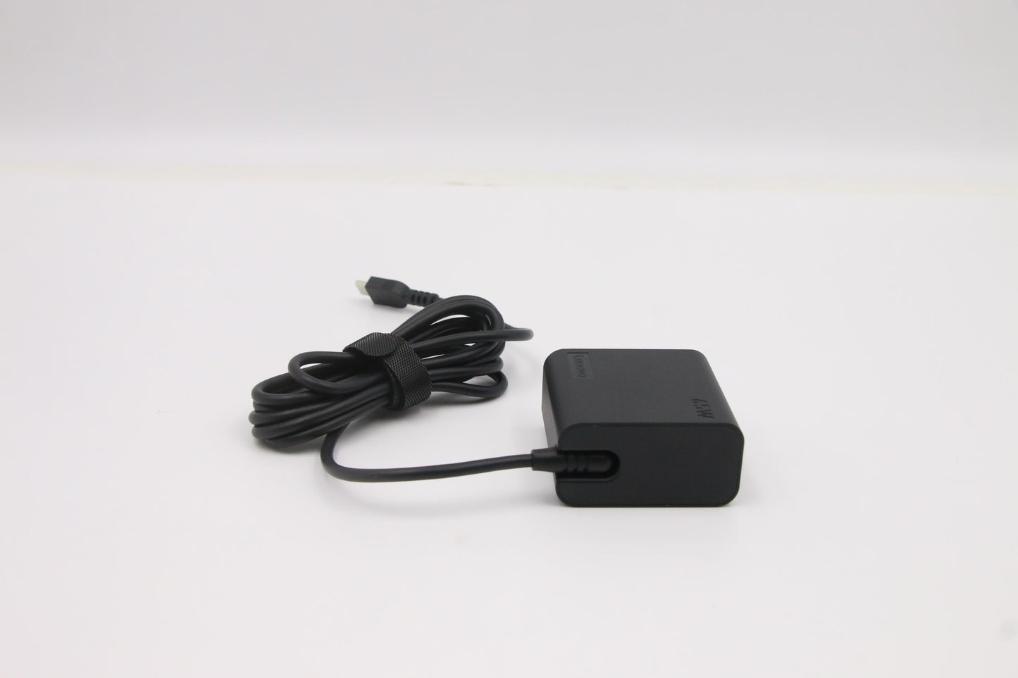 Lenovo (5A10W86270) AC Adapter, Type-C, 65W, 2-Pin, US, Black