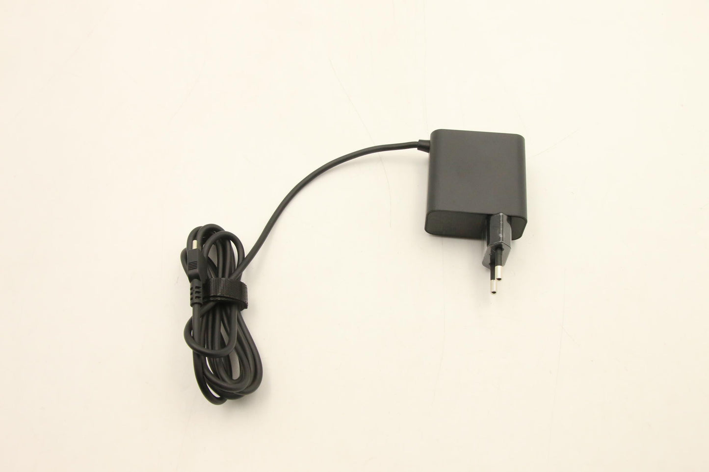 Lenovo Ac_Adapter Pd,65W,20/15/9/5V,2 - 5A10W86271
