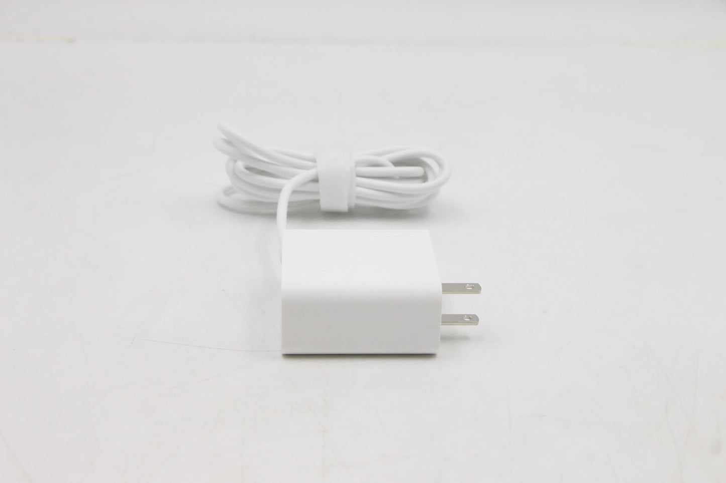 Lenovo Ac_Adapter Pd,65W,20/15/9/5V,2 - 5A10W86282