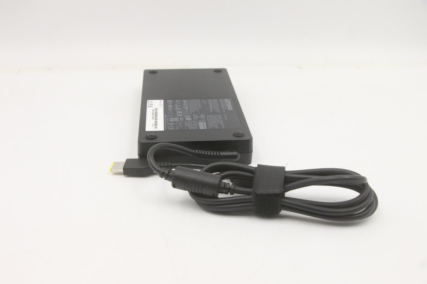 Lenovo (5A10W86289) 300W AC Adapter, Rectangle Connector, 3-Prong, Black