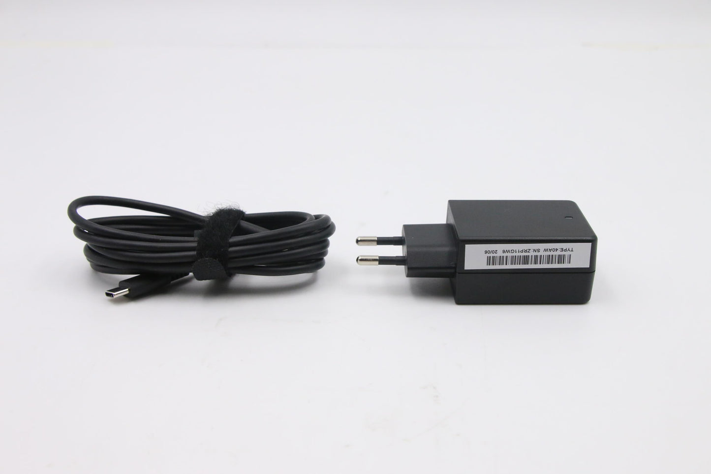 Lenovo 45W Usb-C Ac Portable Adapter( - 5A10X02612