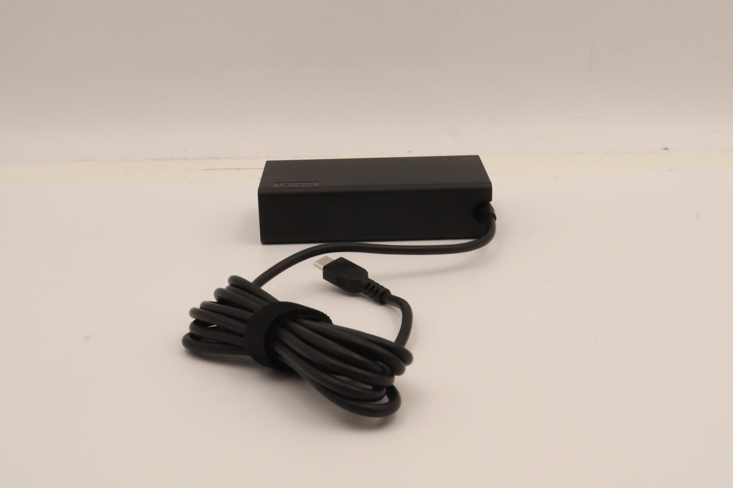 Lenovo (5A11D52402) Type-C AC Adapter, 100W, 3-Prong, Black