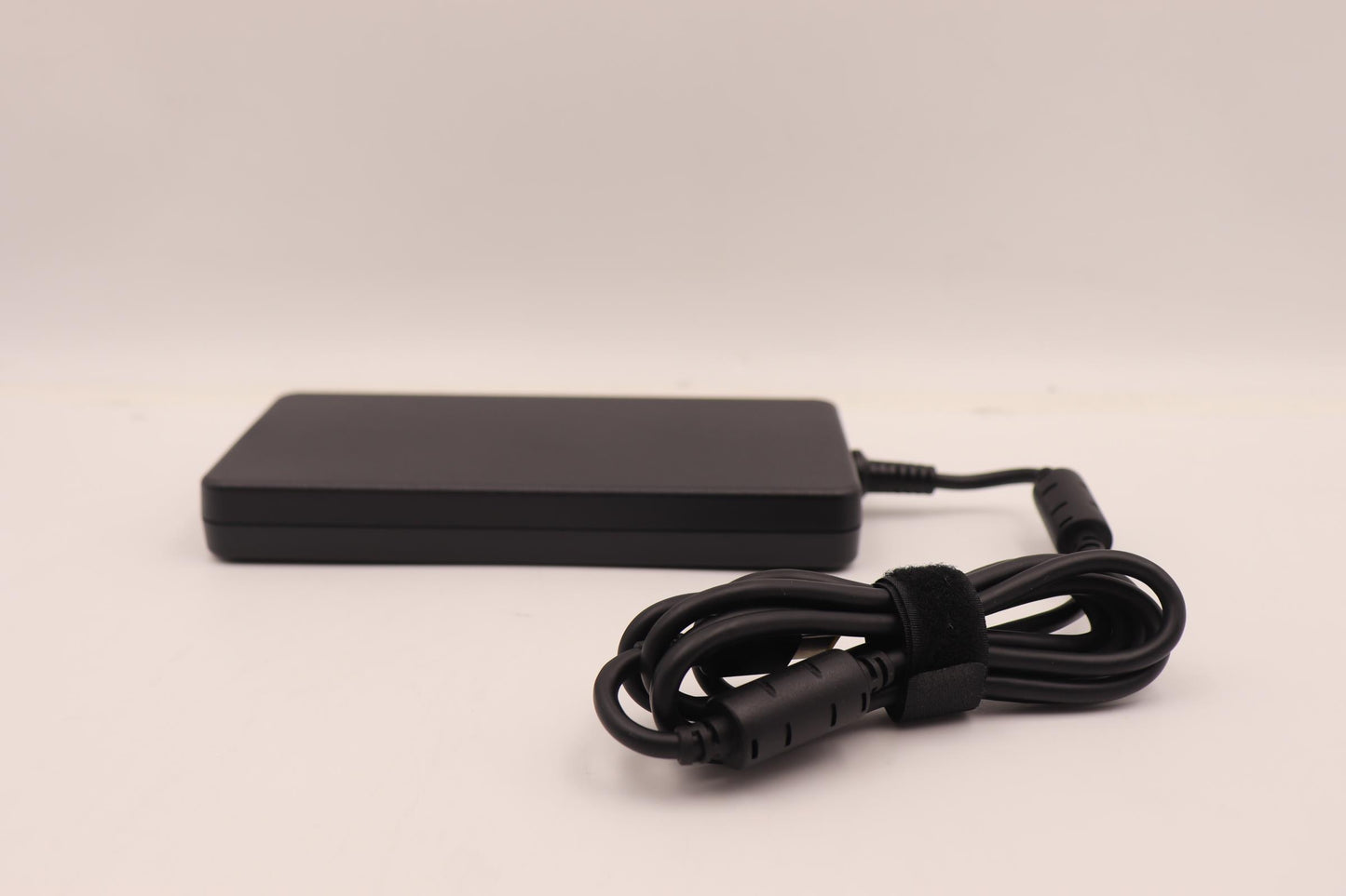 Lenovo Ac_Adapter 230W,3P,Ww,Chy - 5A11F20726