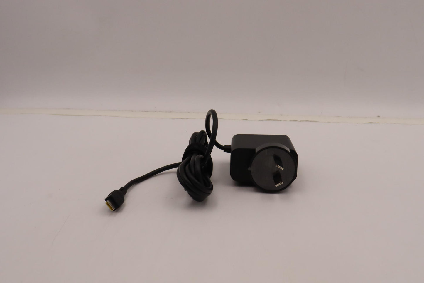 Lenovo Acadapter Pd,65W,201595V,2P,An - 5A11G77424