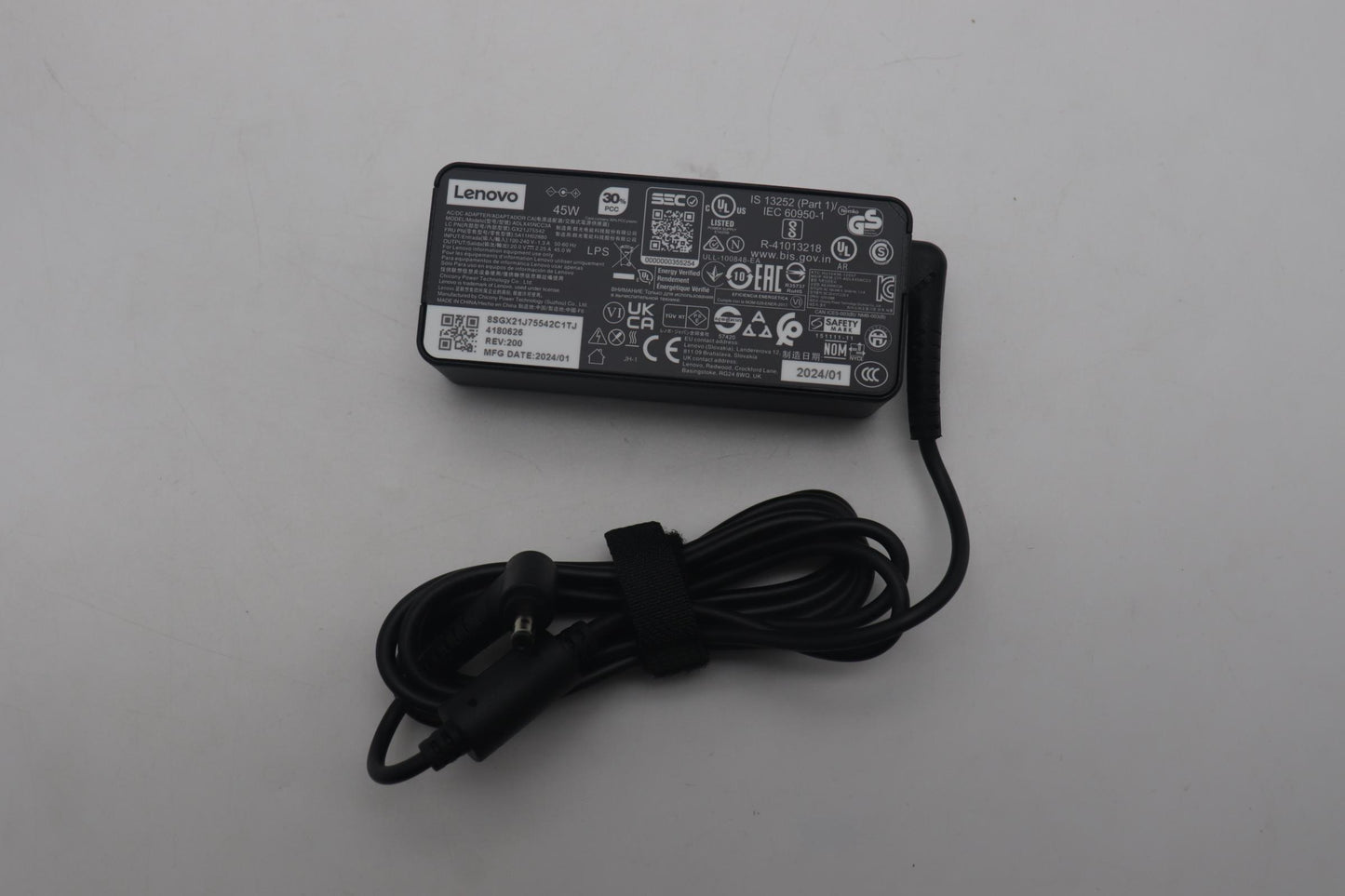 Lenovo Acadapter 45W,3P,Ww,Chy - 5A11H02880