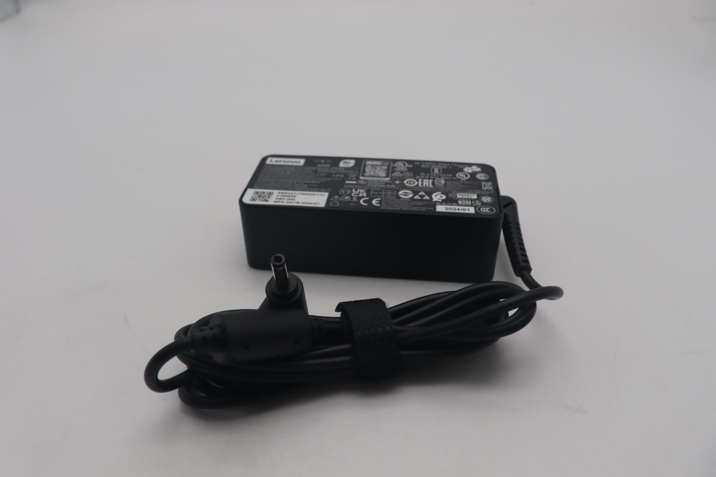 Lenovo Acadapter 45W,3P,Ww,Chy - 5A11H02880