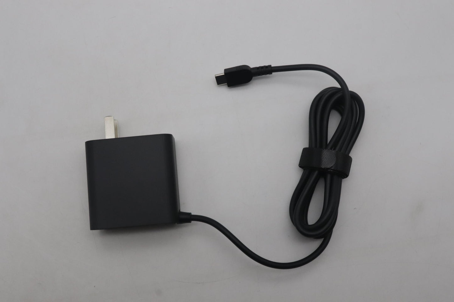 Lenovo Ac_Adapter Pd,65W,20/15/9/5V,2 - 5A11J75641