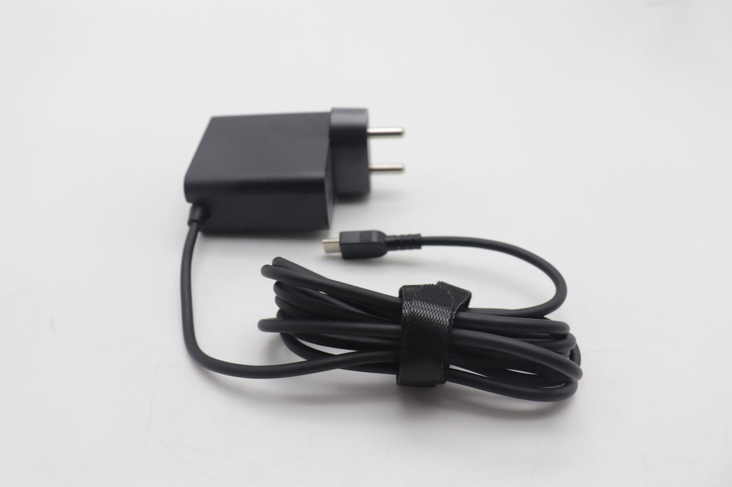 Lenovo Ac_Adapter Pd,65W,20/15/9/5V,2 - 5A11J75661