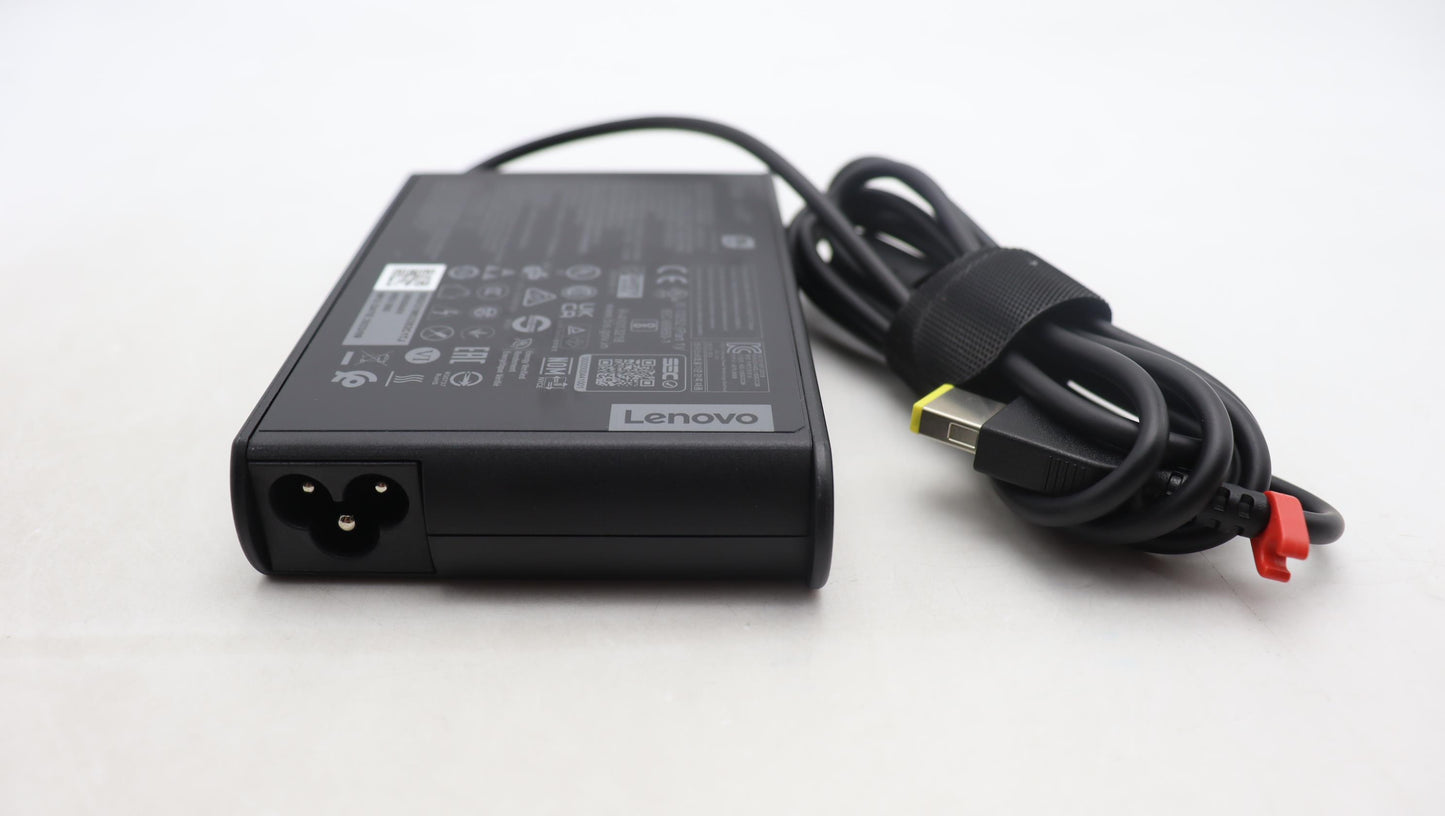 Lenovo Ac Adapter 135W - 5A11K67848
