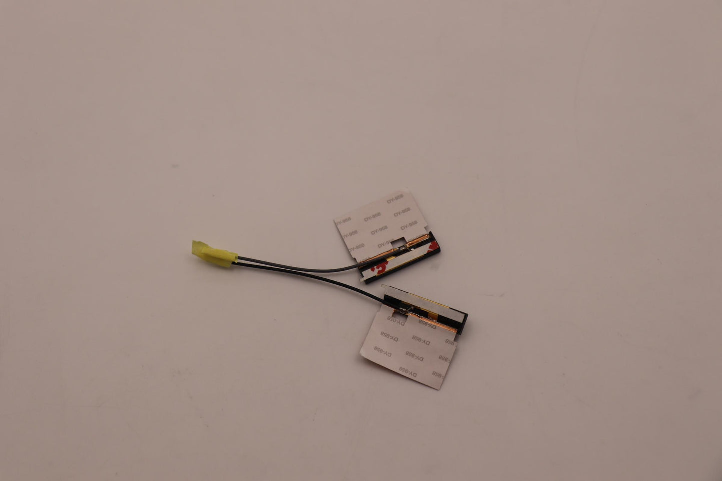 Lenovo Antenna Kit,Antenna,Wlan,Wnc - 5A30V25100