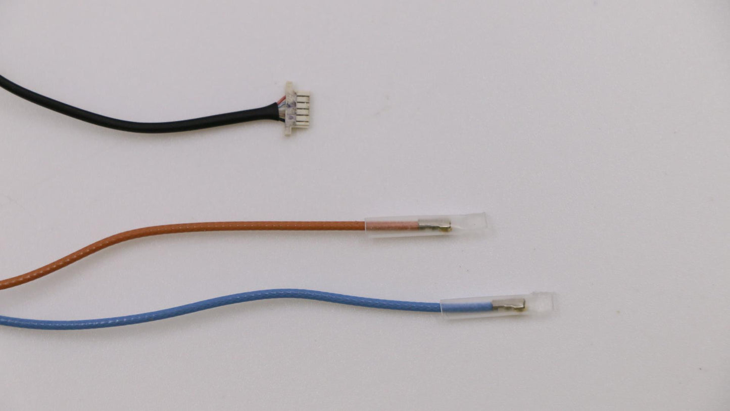 Lenovo Antenna Kits Wl+Ww Amp - 5A30V25489