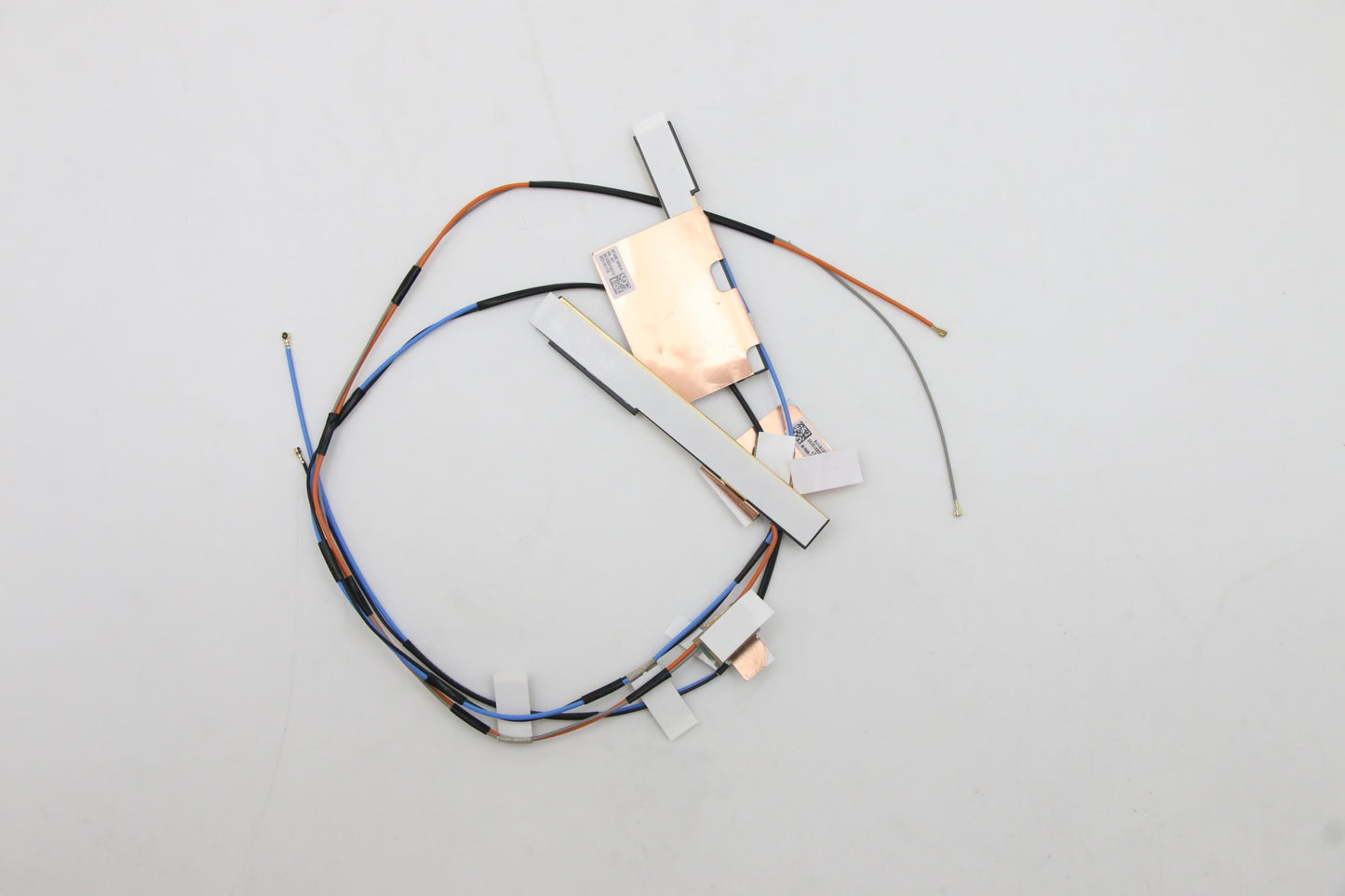 Lenovo Antenna Kit for WWAN and WLAN, Compatible - 5A30Z88150