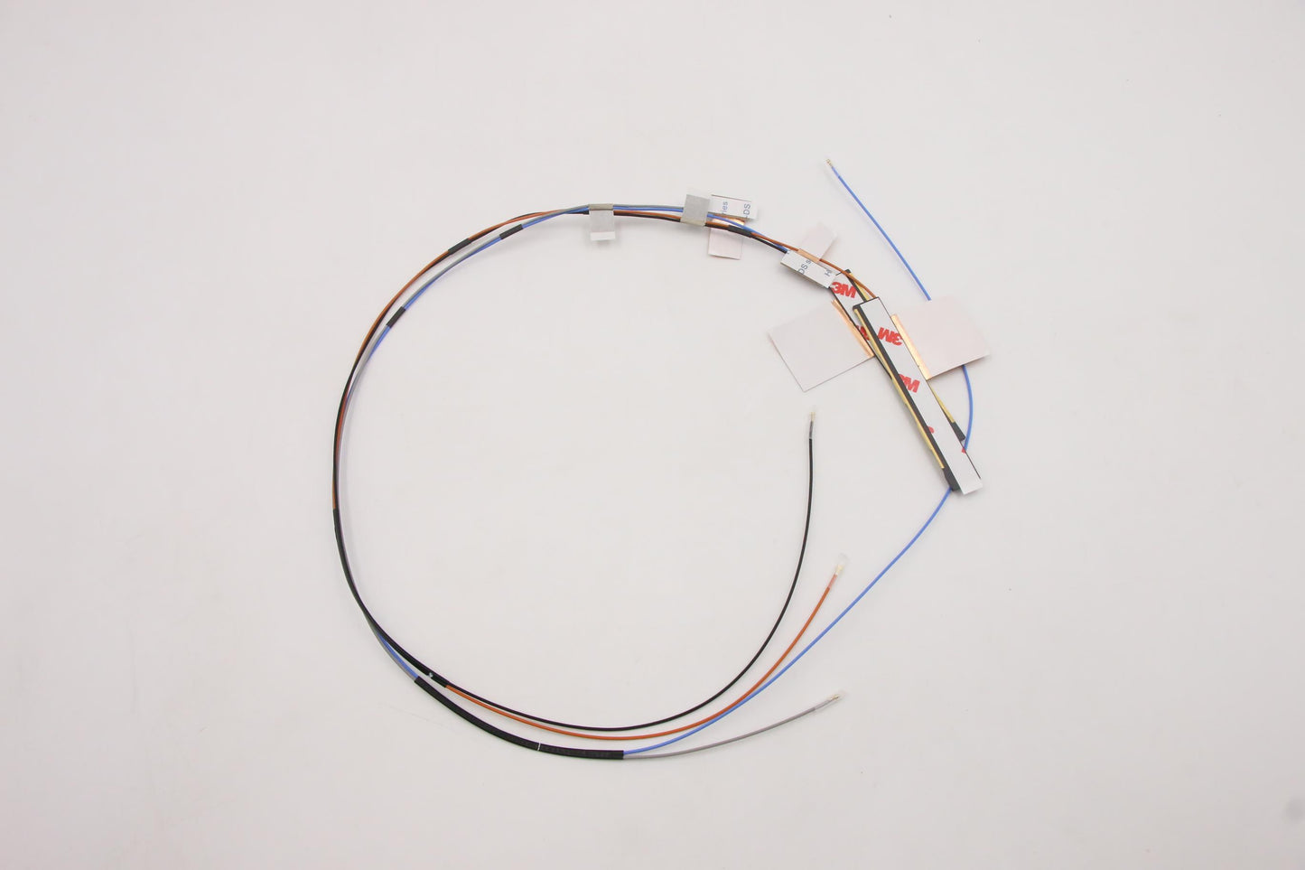 Lenovo Antenna Kits for WLAN and WWAN - 5A30Z88174