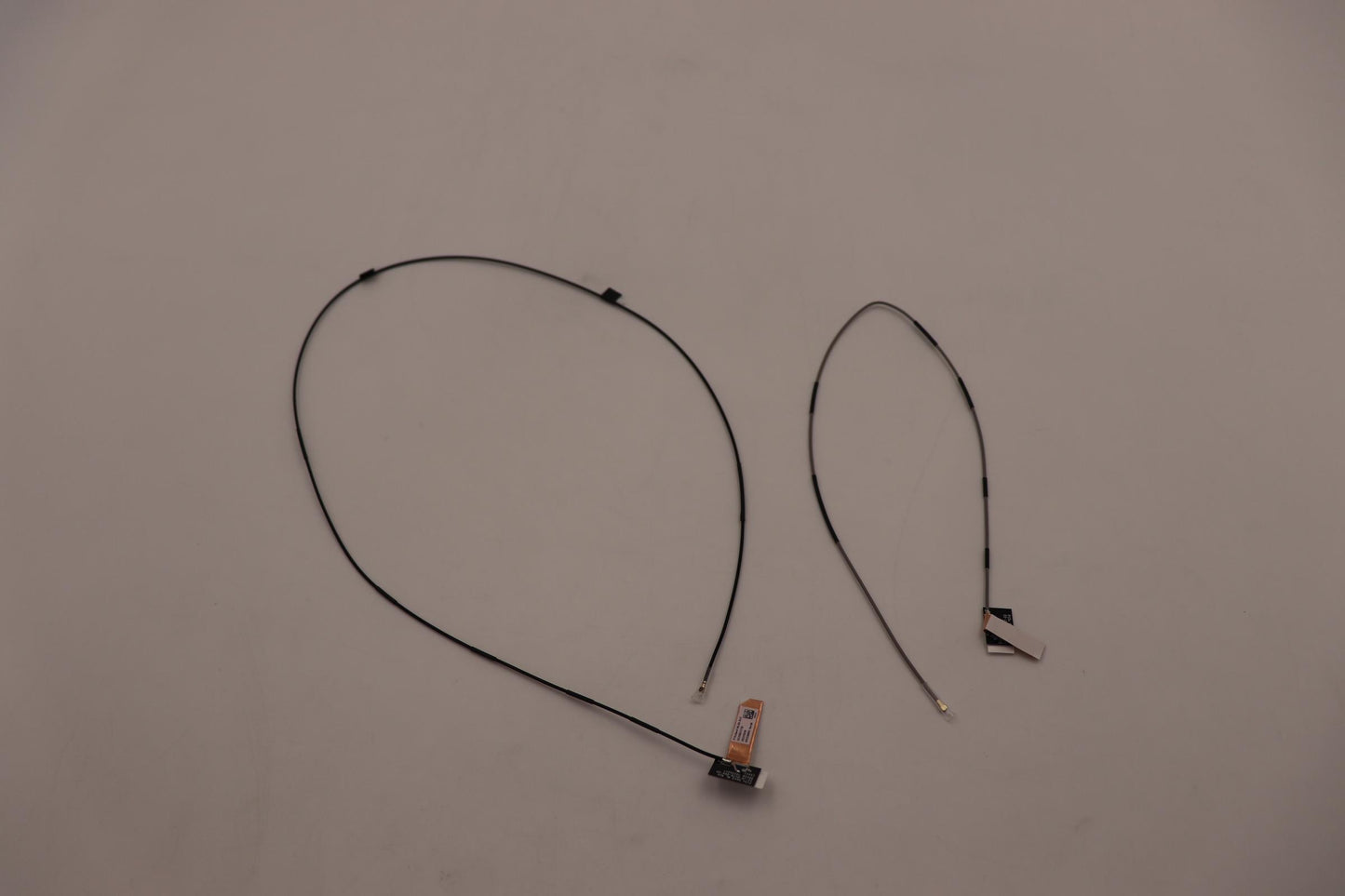 Lenovo Antenna Fru Thorp P-3 Wlan Ant - 5A30Z88204