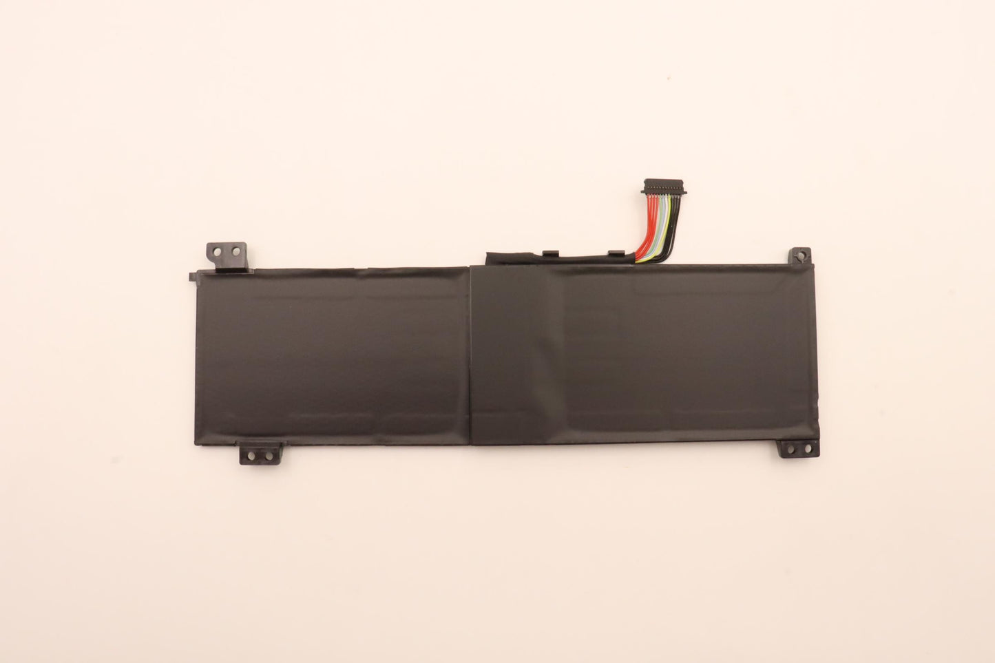 Lenovo (5B11B96719) Battery, 11.52V, 45Wh, 3-Cell, Rechargeable