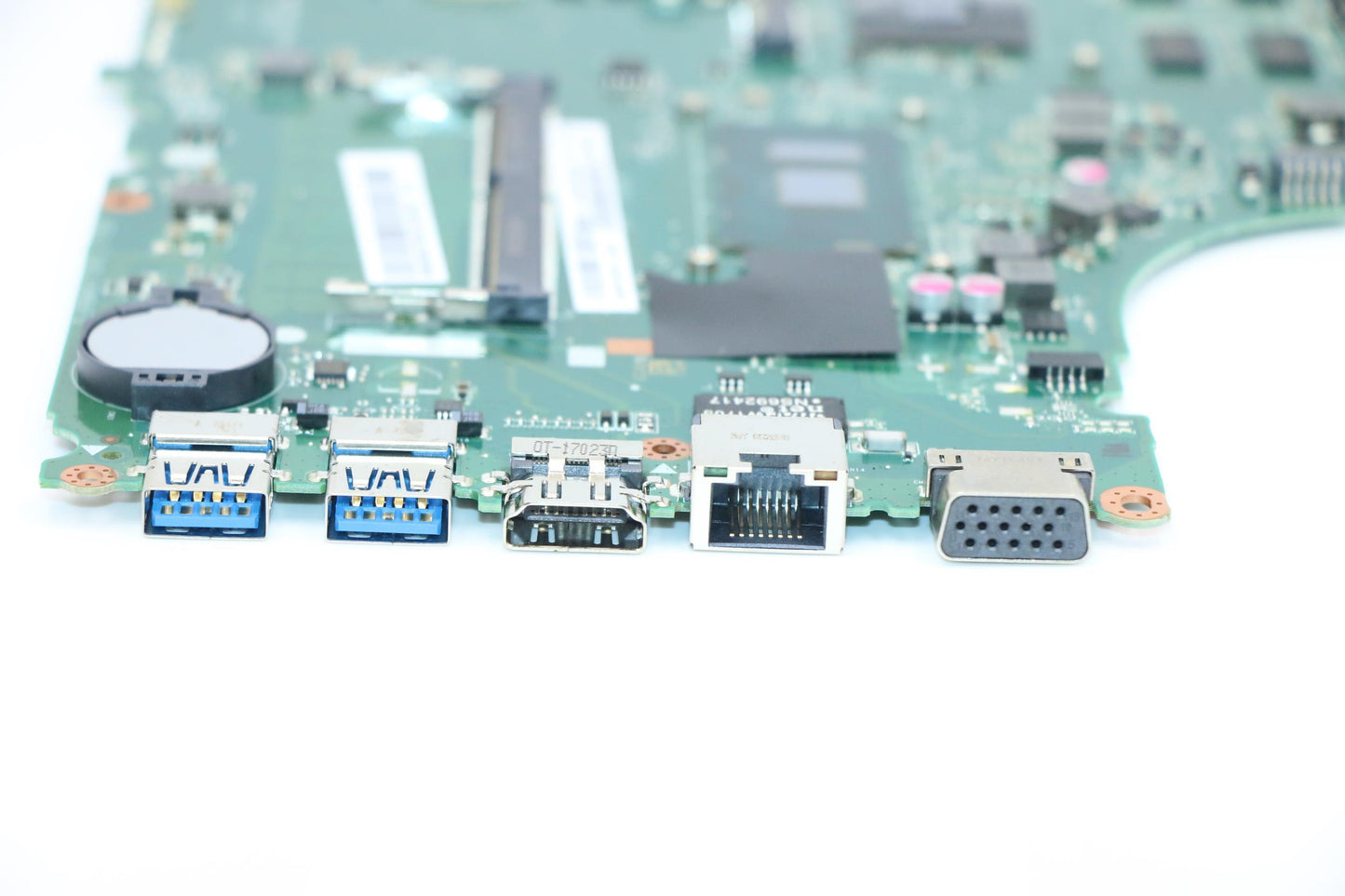 Lenovo Lv7Amb(I3Cpu2.4G,4G,1V2G,Hsfbo - 5B20M27760