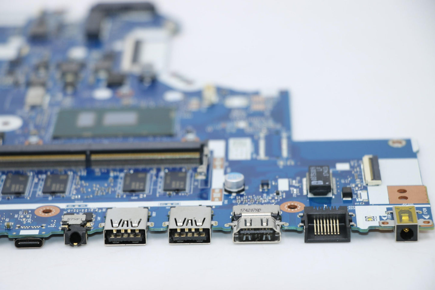 Lenovo Mbl80Xgmb241I56200Uuma4Gnok - 5B20N86081