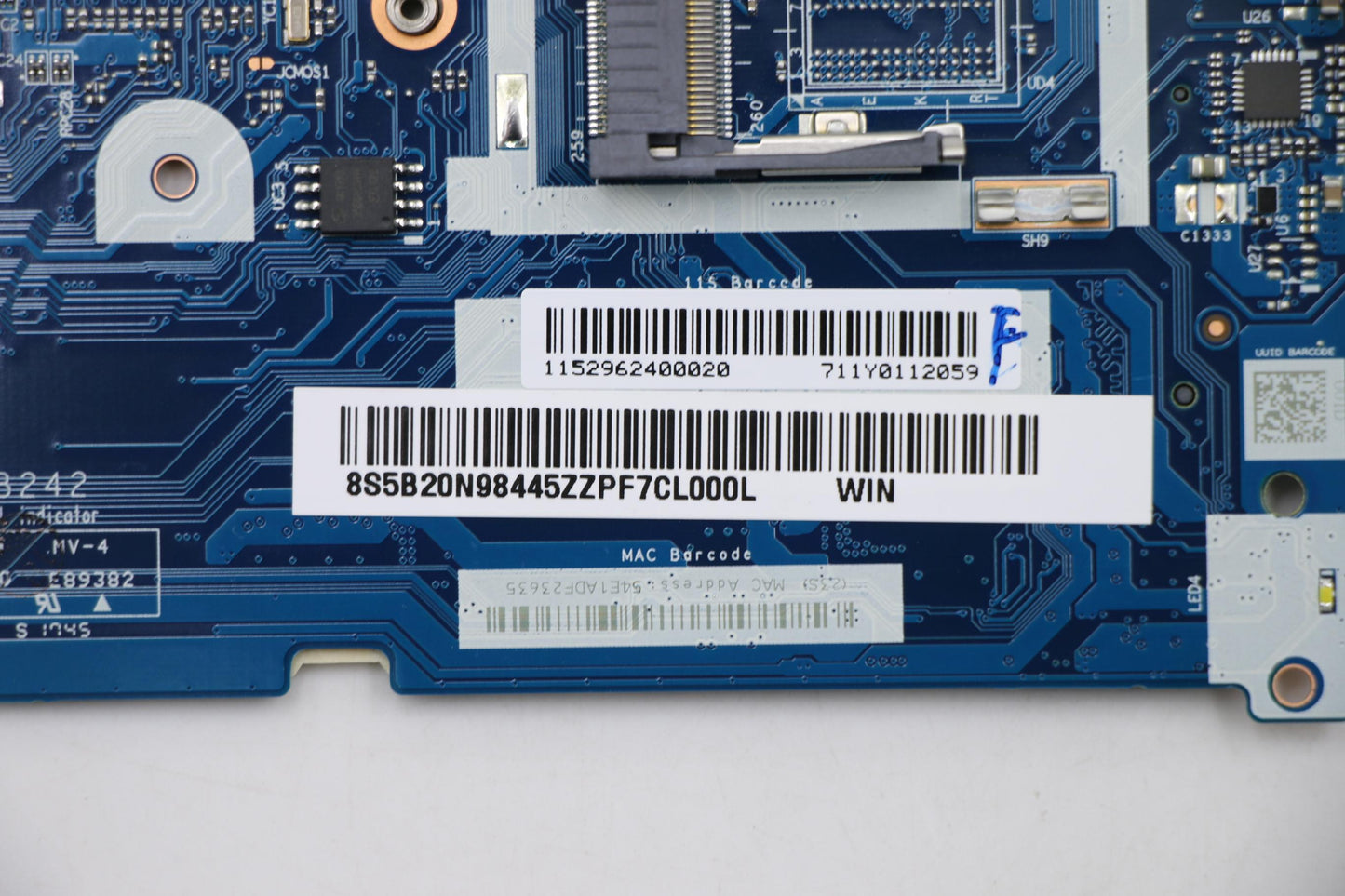 Lenovo Mb Nmb242 I7-7500U V4G Fp-Win - 5B20N98445