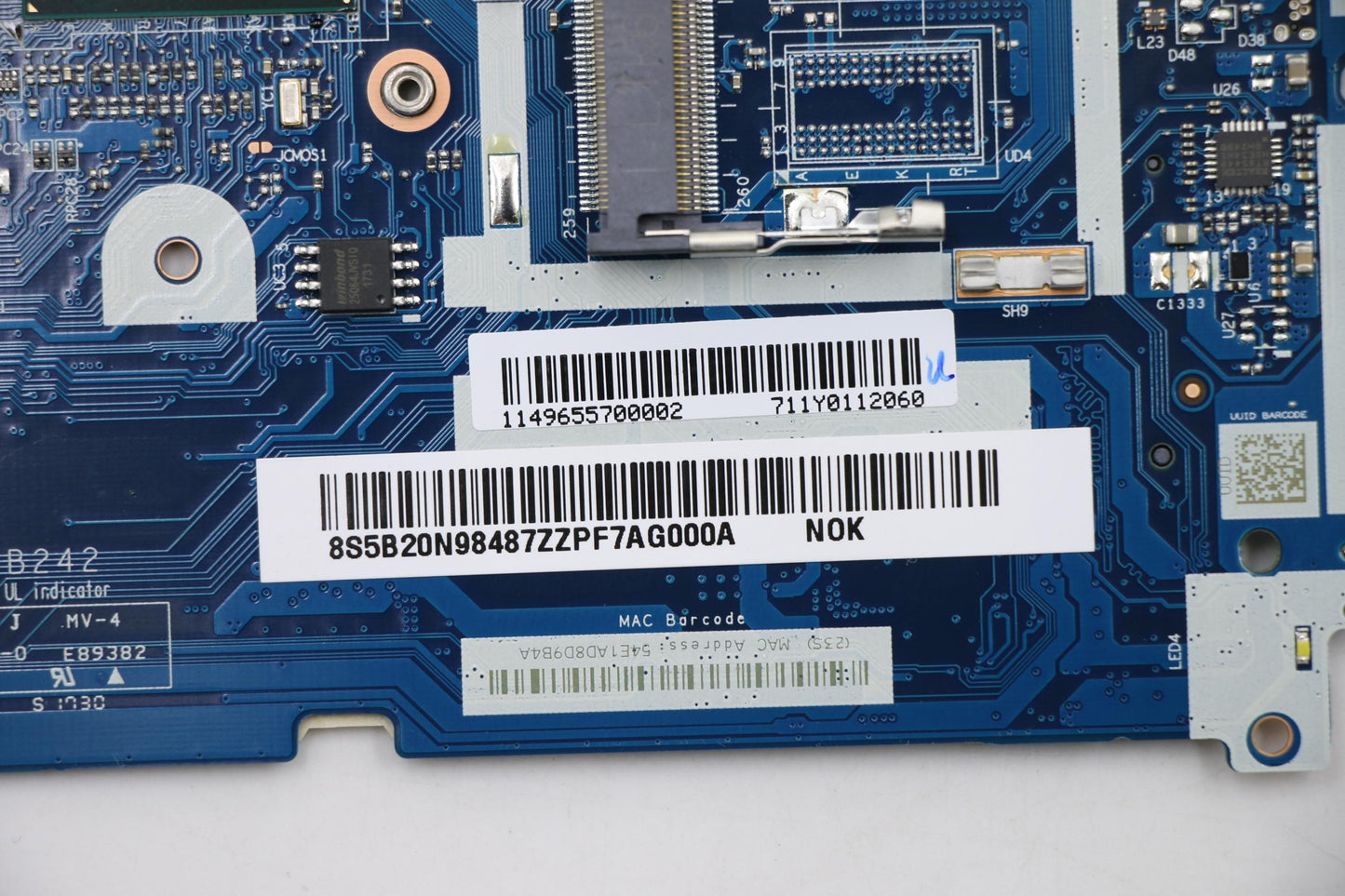 Lenovo Mbl80Yli77500Uhgtr4Gfpnok - 5B20N98487