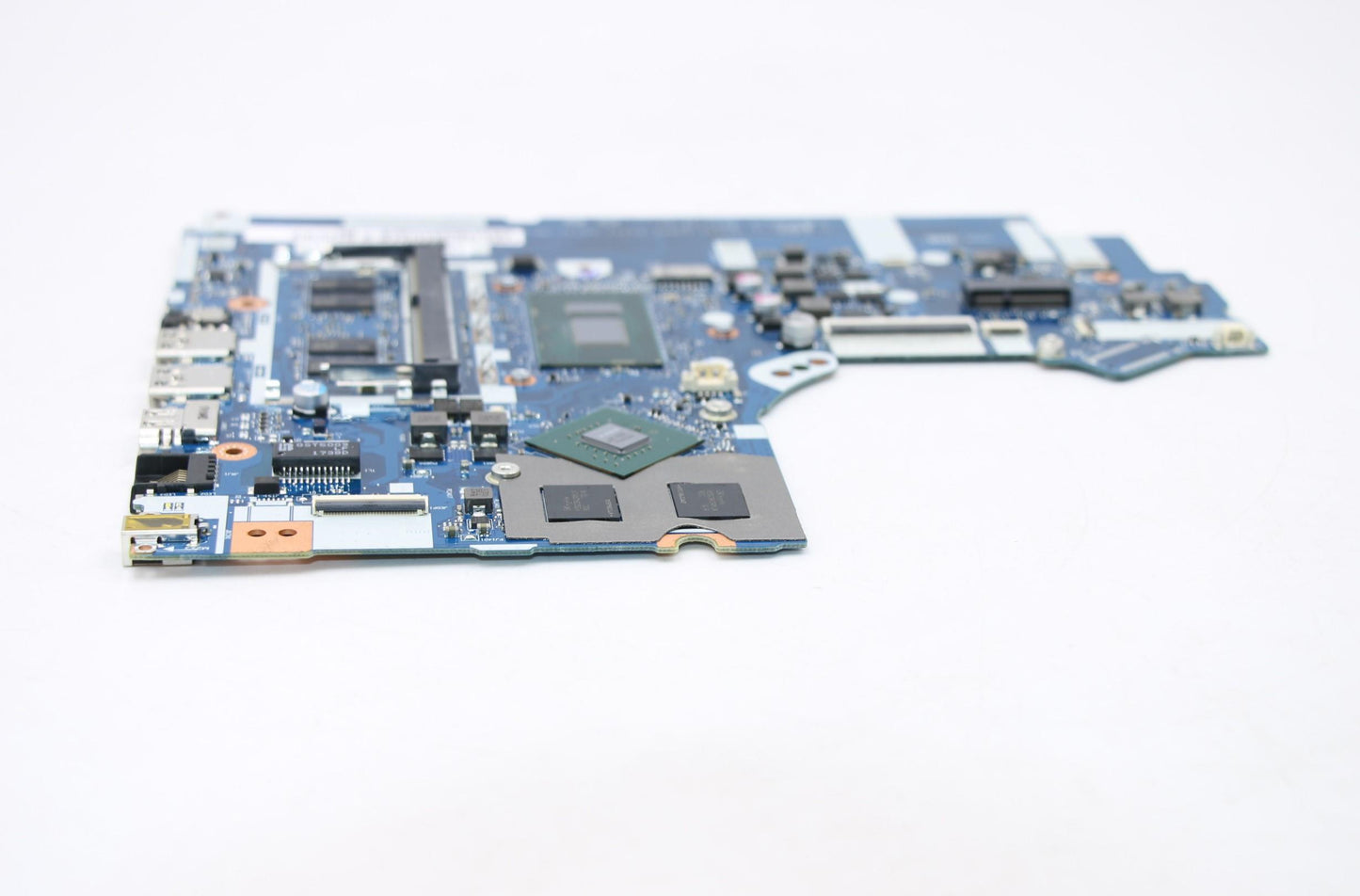 Lenovo Mbl81Bfi58250Uv4Gd4Gnfpwin - 5B20Q15559