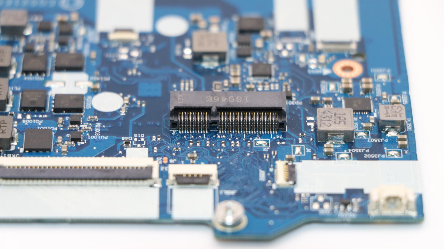 Lenovo Mbl81Bfi58250Uumad4Gnfpwin - 5B20Q15576