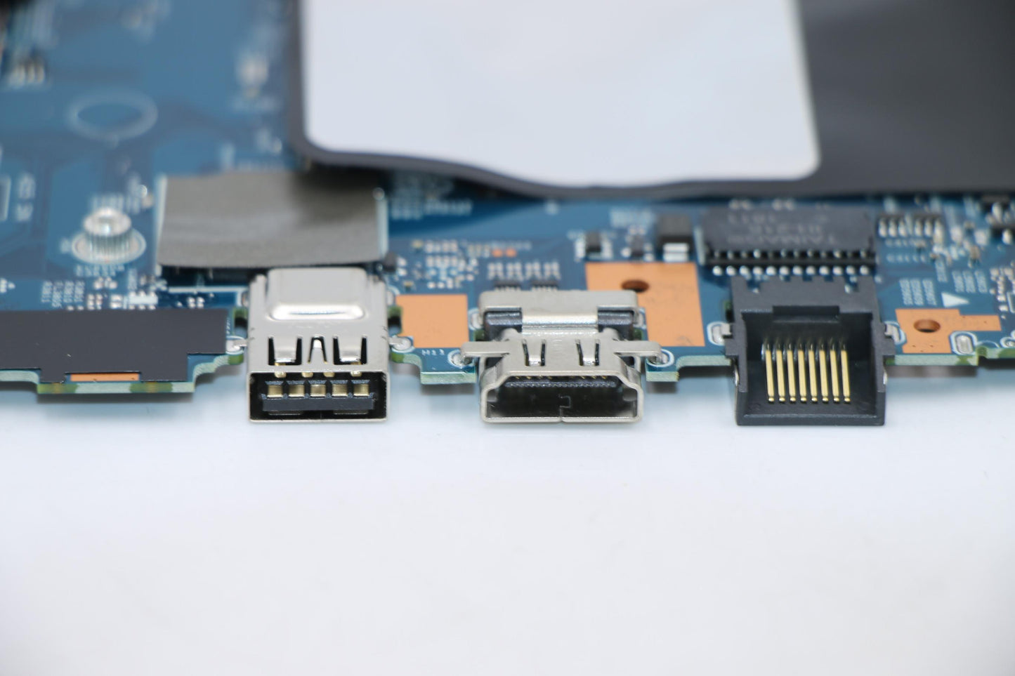 Lenovo System Board Planar Motherboar - 5B20R33015