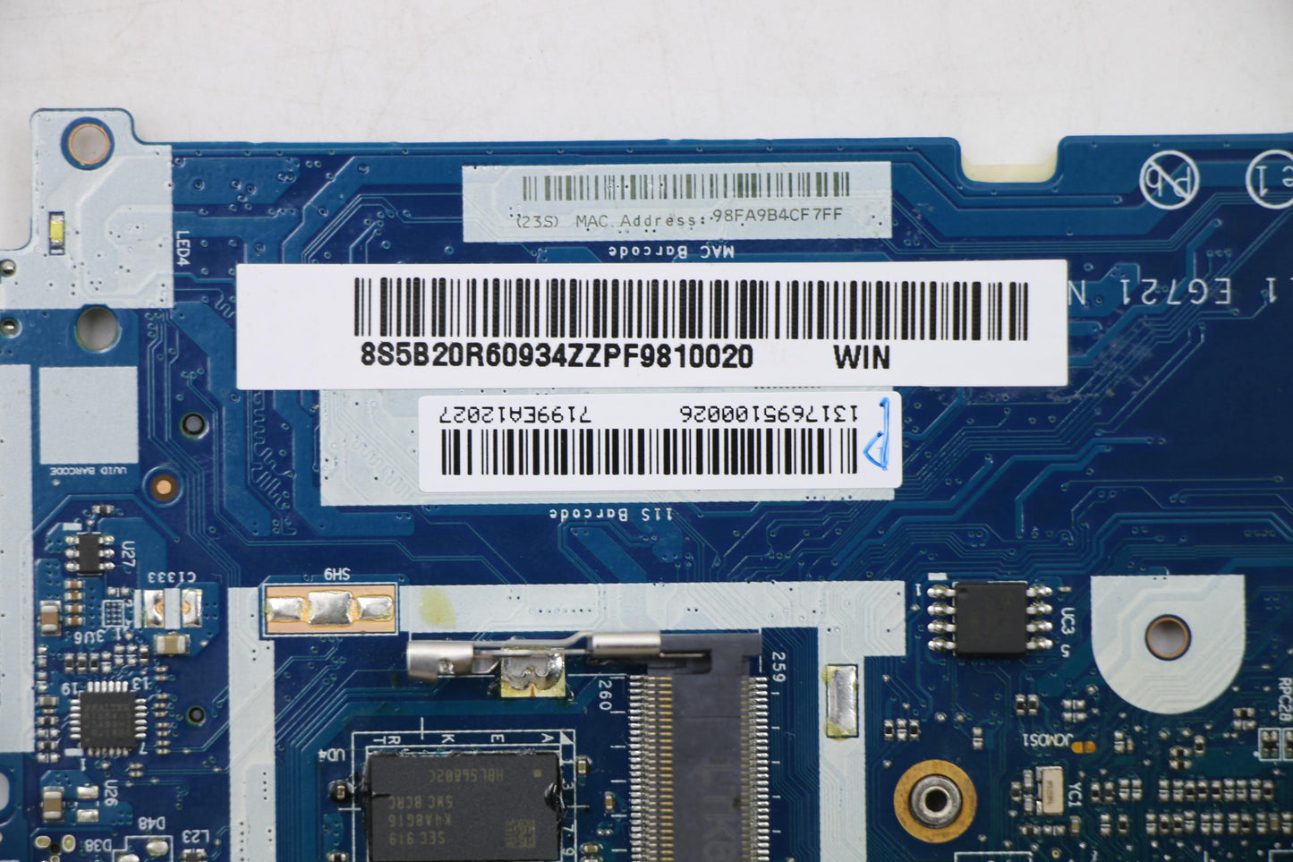 Lenovo Mb I3-7020Ux150 V2Gd4G Op-Win - 5B20R60934