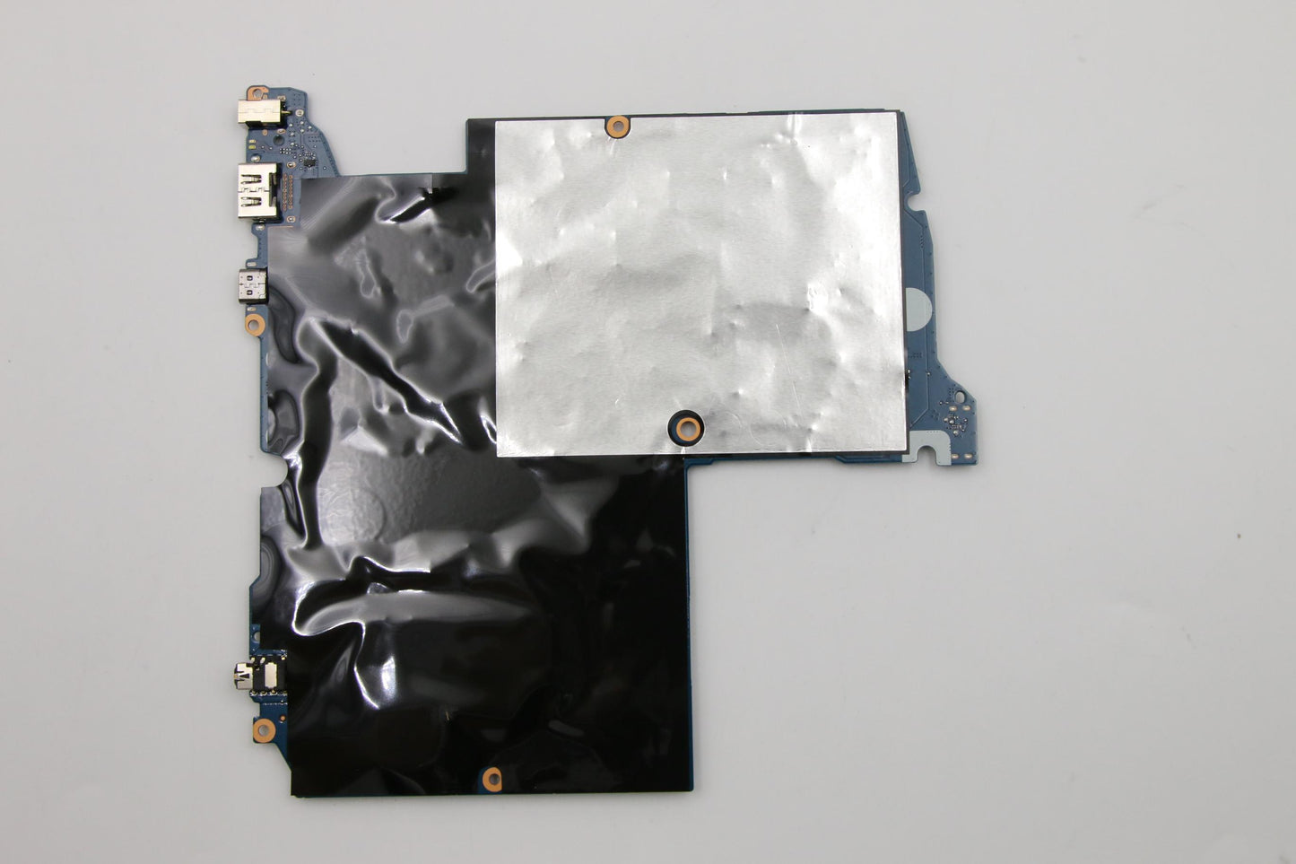 Lenovo Mb Win I78565U_Mx250_2G_4G - 5B20S42216
